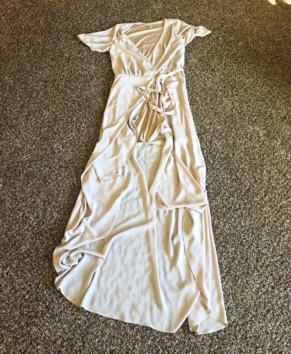 Show Me Your MuMu Women’s Beige Solid Wrap Maxi Dress V-Neck Short Sleeve L